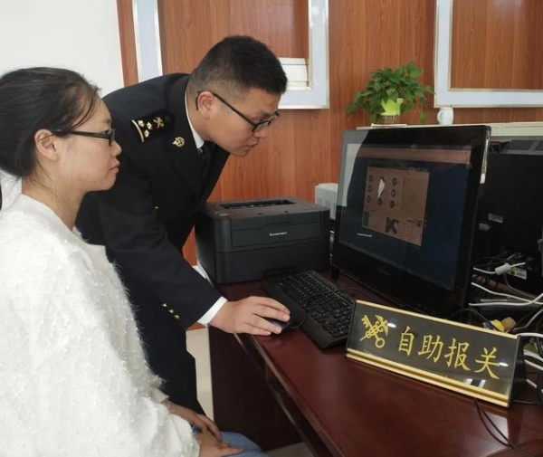 七种能力！海关人集齐葫芦娃特效属性-21.jpg