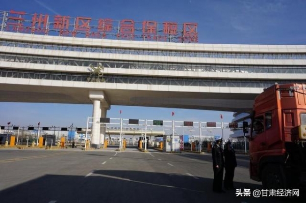 兰州海关完成兰州新区综合保税区今年首批进境玉米检疫监管-3.jpg