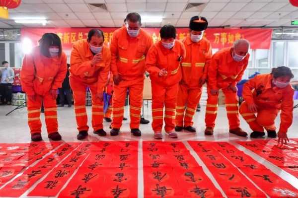 【网络中国节·春节】保税区总工会“十送”暖心礼伴职工留津过年-14.jpg