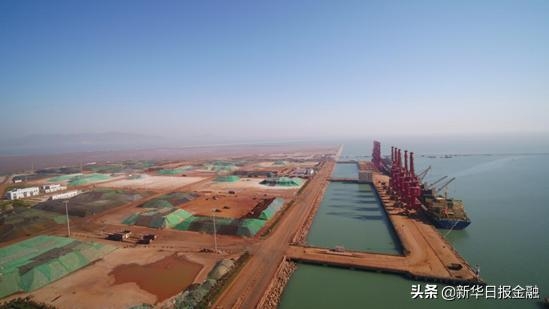 中国进出口银行江苏省分行助推国家东中西区域合作示范区高质量发展-1.jpg
