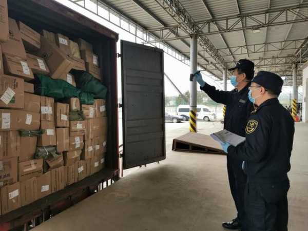 湛江海关所属机场海关精准施策，力助跨境电商出口-2.jpg
