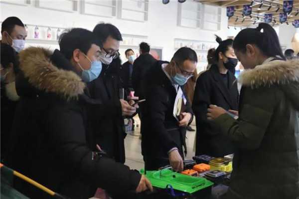 威海综合保税区举办出口电商交流沙龙暨选品推介会-2.jpg