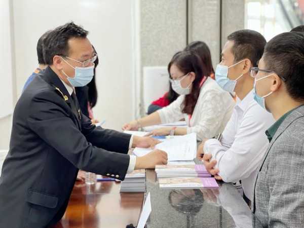 海关服务助力广州美博会顺利举办-2.jpg