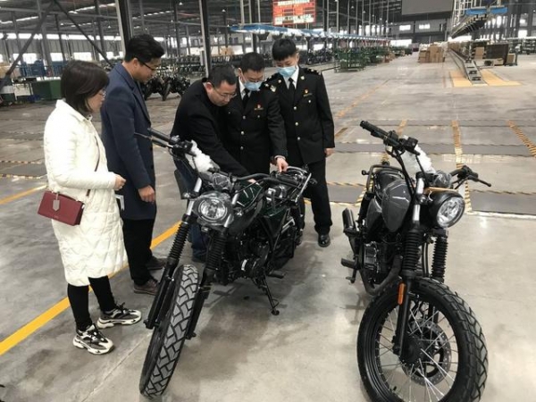 2021年重庆外贸进出口实现“开门红”总值超千亿元 同比增长7成-2.jpg