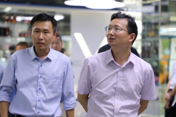 周军平到保税港区调研 为新型离岸国际贸易先行示范区挂牌做准备-5.jpg