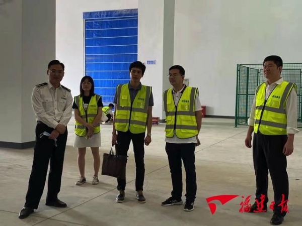 漳州市首票跨境电商保税进口业务通关-1.jpg