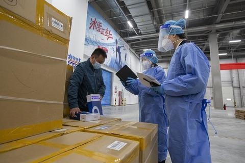 北京海关保障首批暂时进境冬奥物资通关-1.jpg