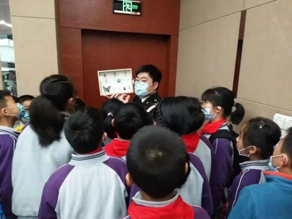 国门生物安全一起守护-10.jpg