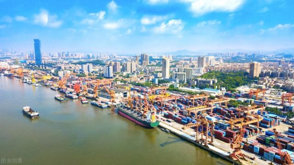 中国对其余14个RCEP成员国合计进出口占中国外贸进总值的31.5%-1.jpg