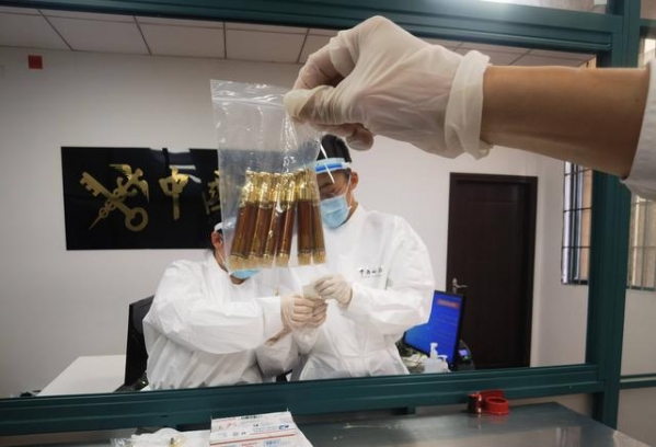 留学染毒瘾 走私毒品被抓获！厦门海关查获133.46克大麻烟油-2.jpg