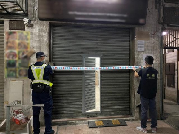 澳门头条｜海关治安警持续联手打击水客活动 捣北区一店14人涉案-1.jpg