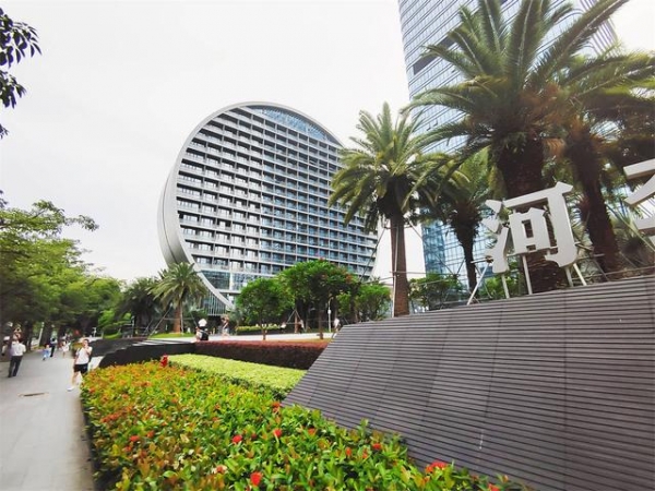 深圳福田保税区3大楼办公室出租现状介绍之CFC长富金茂大厦-6.jpg
