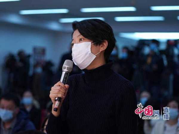 问疫｜海关总署答封面新闻：口岸预防性消毒冷链食品外包装160多万件-2.jpg