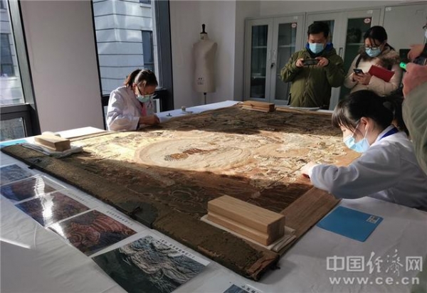 时光匠人——天竺保税区的文物修复师-4.jpg