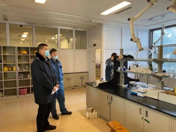 保税区多措并举维护两节期间市场秩序-3.jpg