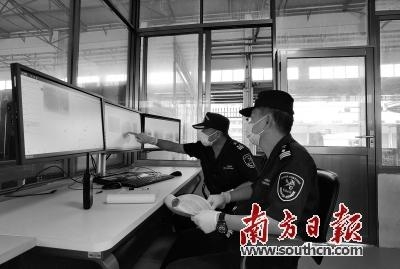 黄埔海关全力助推跨境电商新业态发展-7.jpg