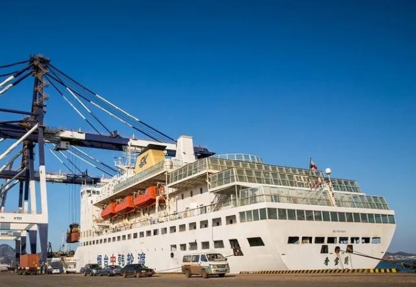 深化监管领域改革 烟台海关助力中欧班列逆势上扬-1.jpg