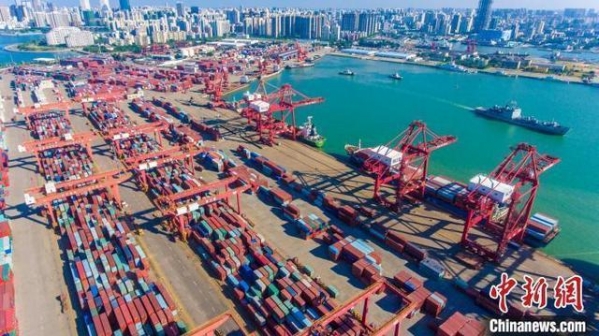 2020年中国外贸规模再创历史新高 2020年中国出口增长4%-1.jpg