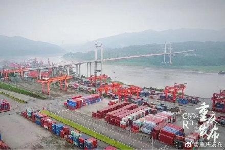 重庆保税港区去年进出口总额位列全国14个保税港区首位-1.jpg
