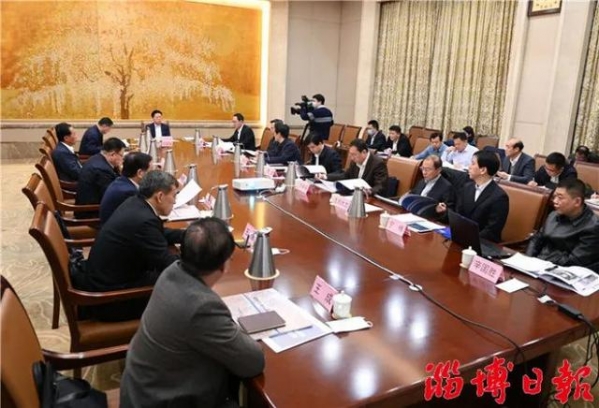 【督查关注】江敦涛听取淄博科学城TBD及综合保税区规划设计汇报，强调......-4.jpg