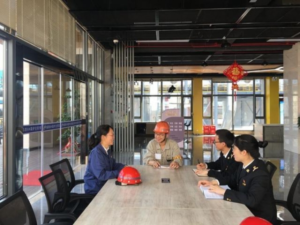 三明海关“一站式”服务全力助推地方加快培育三钢千亿产业-1.jpg