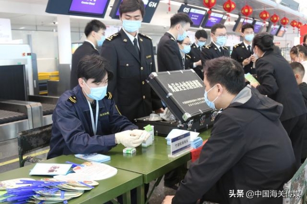 “3?15”面对面｜机场餐饮后厨卫生是怎么检查的？-2.jpg