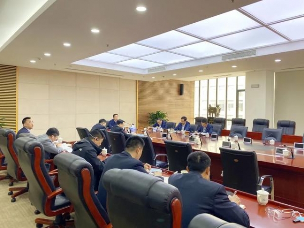 天津港保税区党委中心组召开理论学习暨党史学习教育集中研讨交流会-2.jpg
