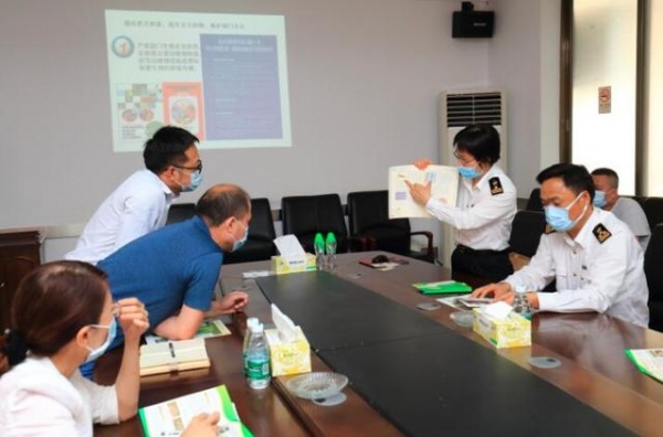 佛山海关驻禅城办事处开展“国门生物安全宣传进企业”活动-2.jpg
