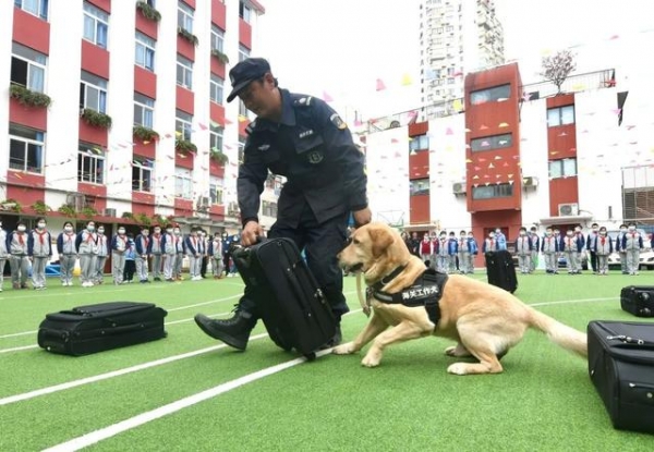 国门生物安全一起守护-7.jpg