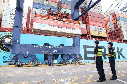 深圳海关有多方便？-1.jpg