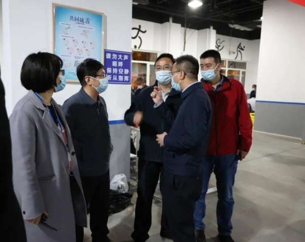 保税区金发疫苗接种点见闻：“你们笑起来真好看！”-5.jpg